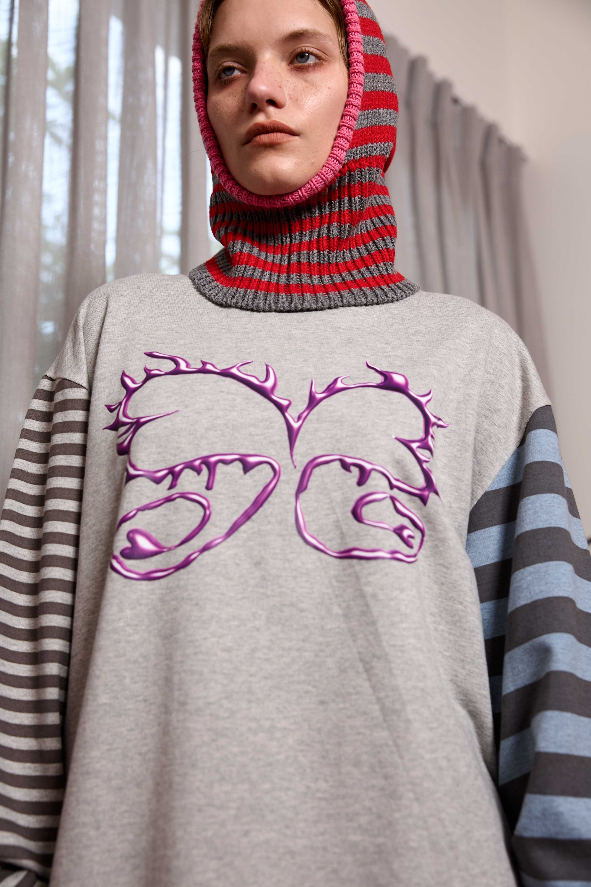 Arthur Apparel long sleeve tshirt in grey-tone baby terry with graphic pink heart print