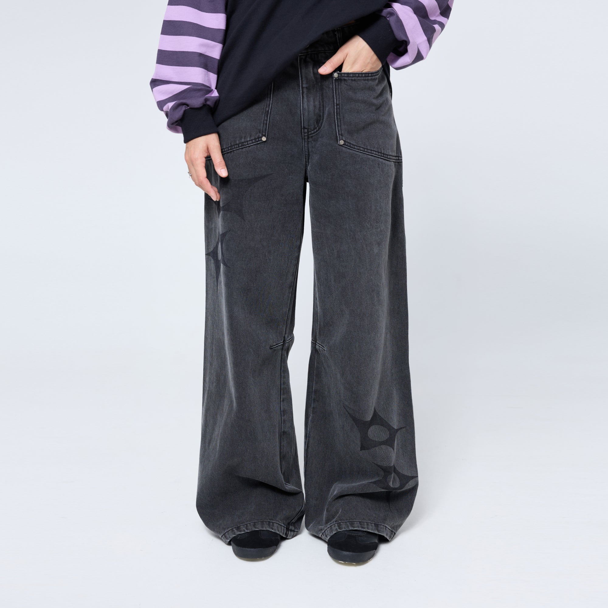 Slouchy Spike Jeans in Worn Black