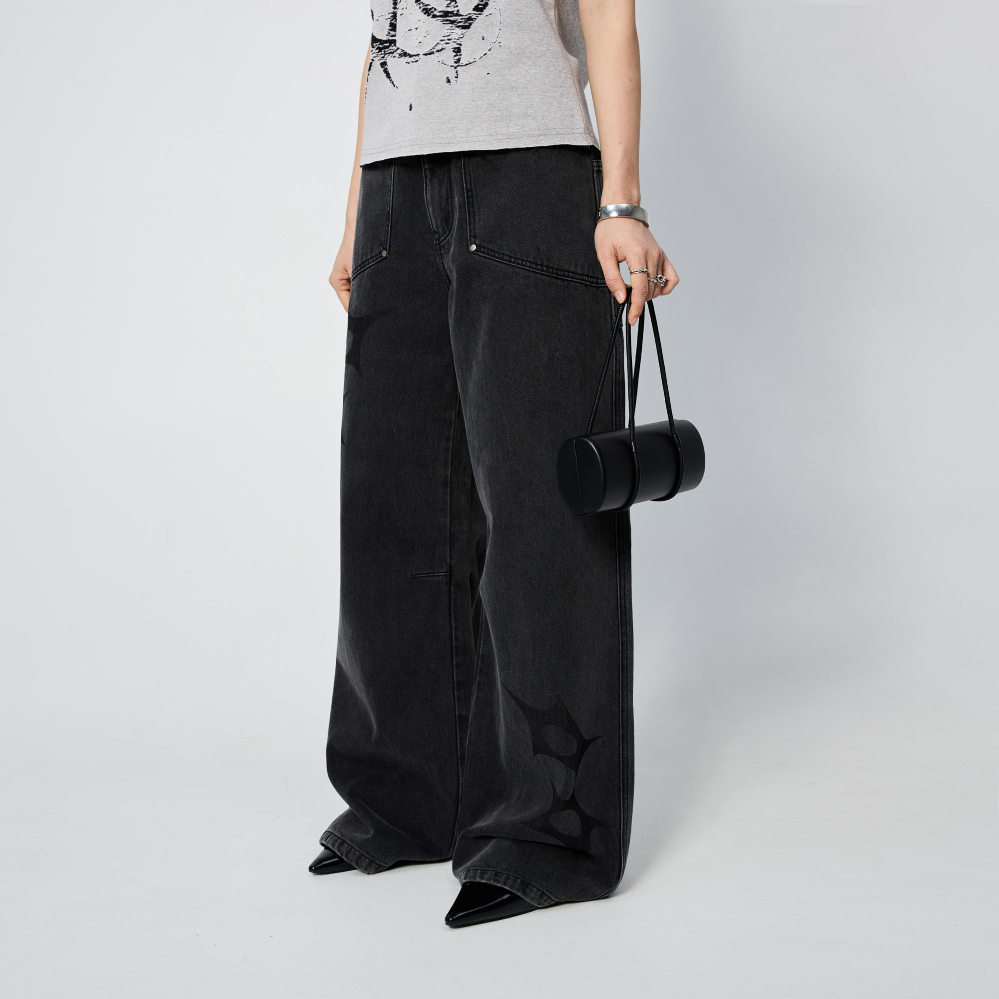 Arthur Apparel standard grey tee with black stars print