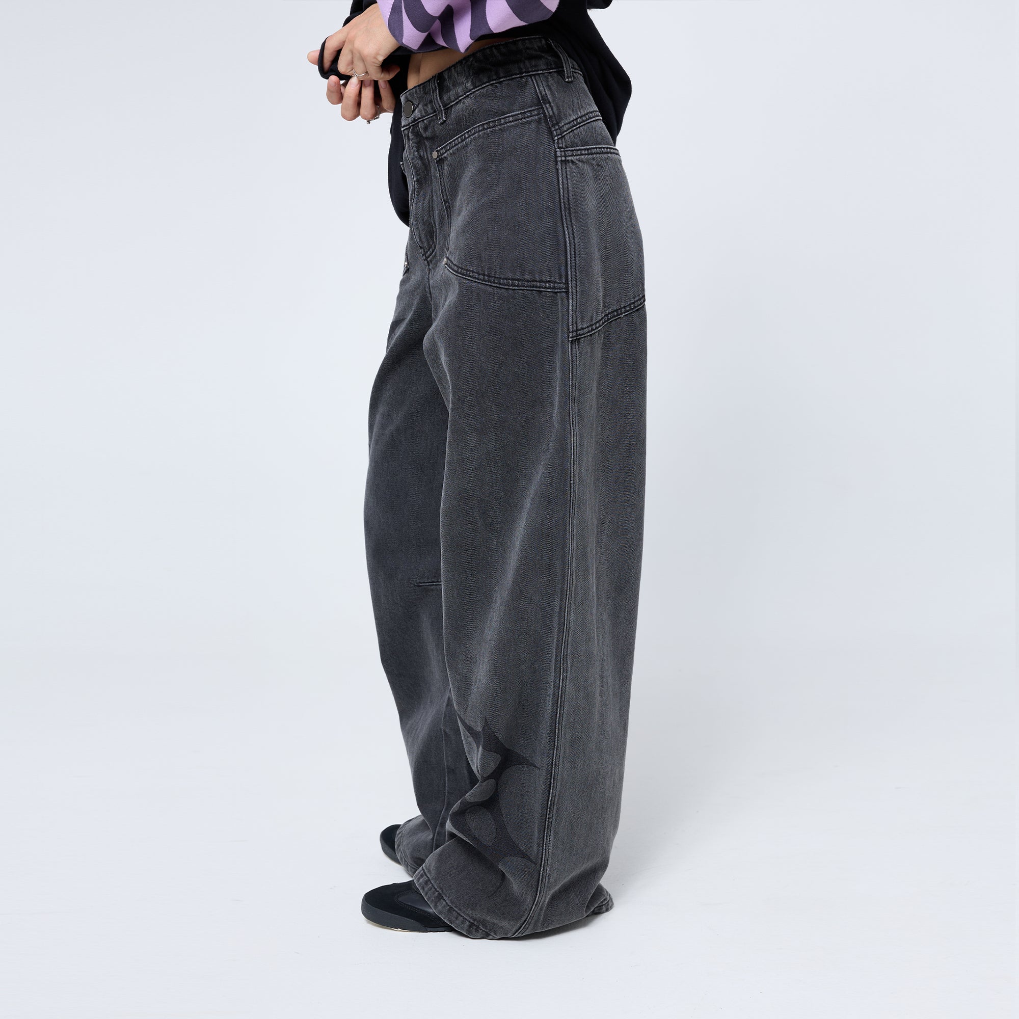 Slouchy Spike Jeans in Worn Black